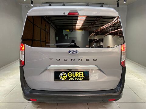 2025 Benzin Otomatik Ford Tourneo Courier Gri Gürel Tasarım Aksesuar Otomotiv San. Tic. Ltd. Şti.