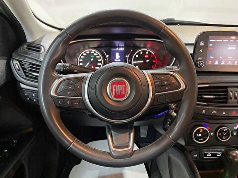 2022 Dizel Otomatik Fiat Egea Beyaz Gürel Tasarım Aksesuar Otomotiv San. Tic. Ltd. Şti.