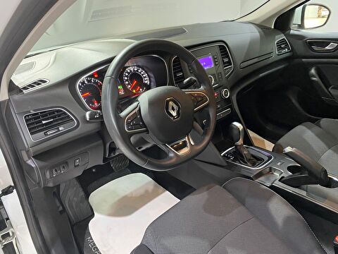 2022 Benzin Otomatik Renault Megane Beyaz Gürel Tasarım Aksesuar Otomotiv San. Tic. Ltd. Şti.