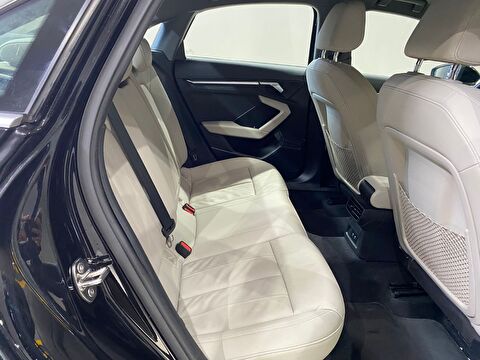2022 MHEV Otomatik Audi A3 Siyah Gürel Tasarım Aksesuar Otomotiv San. Tic. Ltd. Şti.