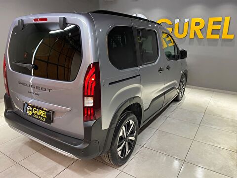 2026 Dizel Otomatik Peugeot Rifter Gri Gürel Tasarım Aksesuar Otomotiv San. Tic. Ltd. Şti.
