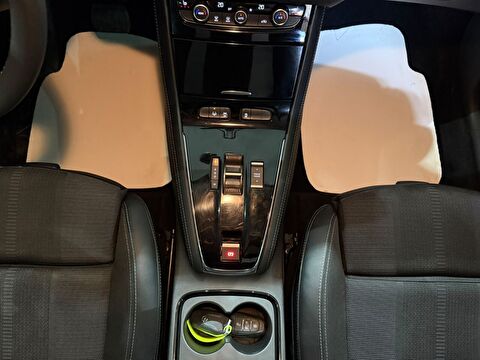 2024 Benzin Otomatik Opel Grandland Gümüş Gri Gürel Tasarım Aksesuar Otomotiv San. Tic. Ltd. Şti.