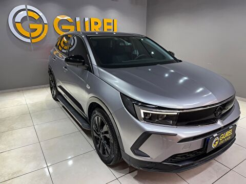 2024 Benzin Otomatik Opel Grandland Gümüş Gri Gürel Tasarım Aksesuar Otomotiv San. Tic. Ltd. Şti.