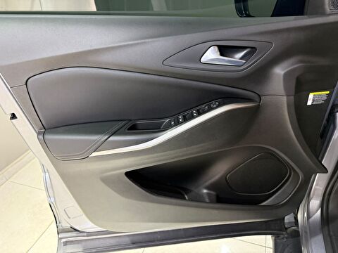 2024 Benzin Otomatik Opel Grandland Gümüş Gri Gürel Tasarım Aksesuar Otomotiv San. Tic. Ltd. Şti.