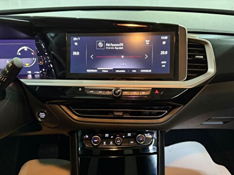 2024 Benzin Otomatik Opel Grandland Gümüş Gri Gürel Tasarım Aksesuar Otomotiv San. Tic. Ltd. Şti.