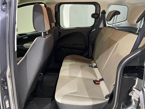 2023 Benzin Manuel Ford Tourneo Courier Gri Gürel Tasarım Aksesuar Otomotiv San. Tic. Ltd. Şti.