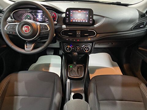 2024 Dizel Otomatik Fiat Egea Gri Gürel Tasarım Aksesuar Otomotiv San. Tic. Ltd. Şti.