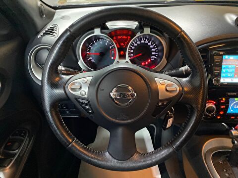 2015 Benzin Otomatik Nissan Juke Siyah Gürel Tasarım Aksesuar Otomotiv San. Tic. Ltd. Şti.