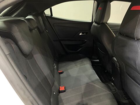 2023 Benzin Otomatik Opel Mokka Beyaz Gürel Tasarım Aksesuar Otomotiv San. Tic. Ltd. Şti.