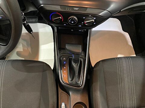 2023 Benzin Otomatik Hyundai i20 Beyaz Gürel Tasarım Aksesuar Otomotiv San. Tic. Ltd. Şti.