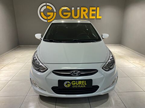 2017 Dizel Otomatik Hyundai Accent Blue Beyaz Gürel Tasarım Aksesuar Otomotiv San. Tic. Ltd. Şti.