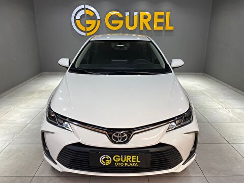 2022 Benzin Otomatik Toyota Corolla Beyaz Gürel Tasarım Aksesuar Otomotiv San. Tic. Ltd. Şti.