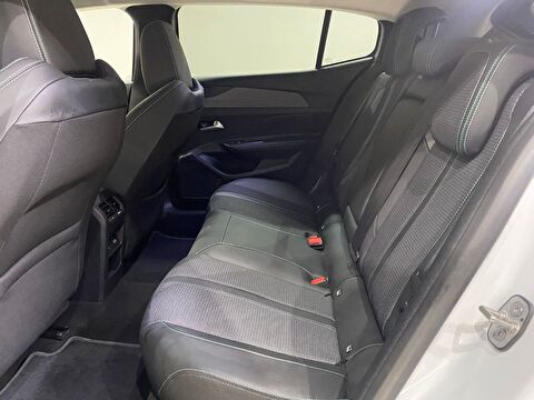 2025 Benzin Otomatik Peugeot 408 Beyaz Gürel Tasarım Aksesuar Otomotiv San. Tic. Ltd. Şti.