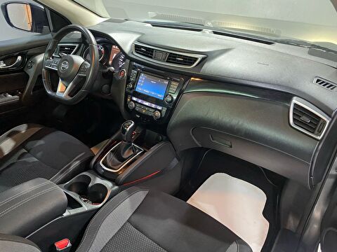 2018 Benzin Otomatik Nissan Qashqai Gri Gürel Tasarım Aksesuar Otomotiv San. Tic. Ltd. Şti.