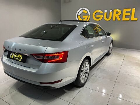 2020 Dizel Otomatik Skoda Superb Gri Gürel Tasarım Aksesuar Otomotiv San. Tic. Ltd. Şti.