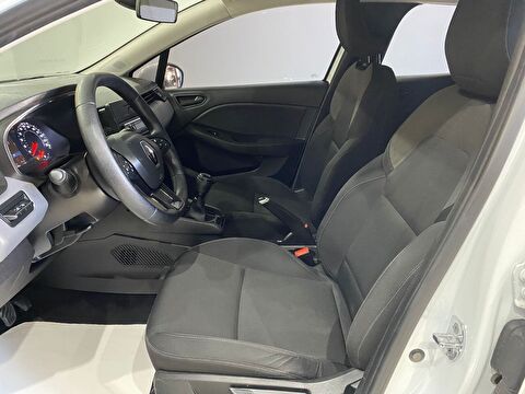 2021 Benzin Manuel Renault Clio Beyaz Gürel Tasarım Aksesuar Otomotiv San. Tic. Ltd. Şti.