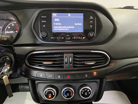 2022 Dizel Otomatik Fiat Egea Beyaz Gürel Tasarım Aksesuar Otomotiv San. Tic. Ltd. Şti.