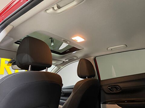 2023 Benzin Otomatik Hyundai Bayon Kırmızı Gürel Tasarım Aksesuar Otomotiv San. Tic. Ltd. Şti.