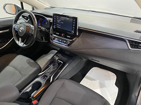 2022 Benzin Otomatik Toyota Corolla Gri Gürel Tasarım Aksesuar Otomotiv San. Tic. Ltd. Şti.