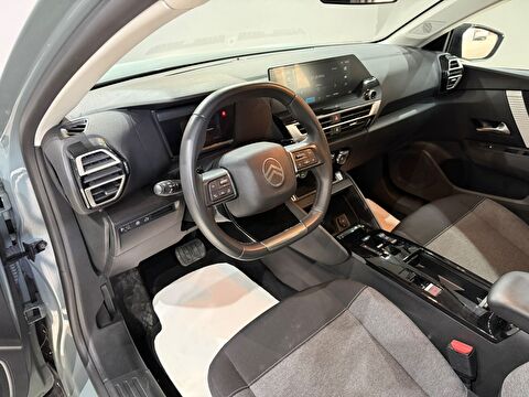 2025 Benzin Otomatik Citroen C4 X Yeşil Gürel Tasarım Aksesuar Otomotiv San. Tic. Ltd. Şti.