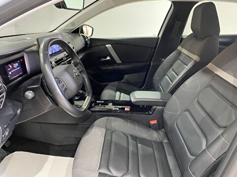 2024 Benzin Otomatik Citroen C4 X Beyaz Gürel Tasarım Aksesuar Otomotiv San. Tic. Ltd. Şti.