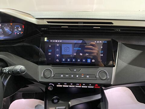 2025 Benzin Otomatik Peugeot 408 Kırmızı Gürel Tasarım Aksesuar Otomotiv San. Tic. Ltd. Şti.