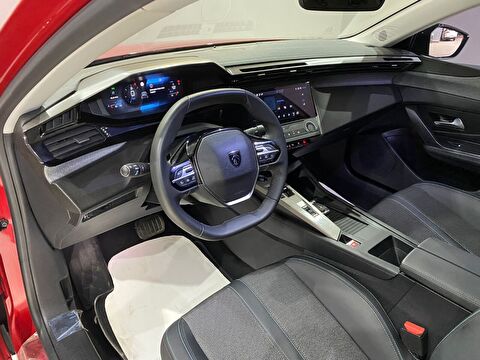 2025 Benzin Otomatik Peugeot 408 Kırmızı Gürel Tasarım Aksesuar Otomotiv San. Tic. Ltd. Şti.