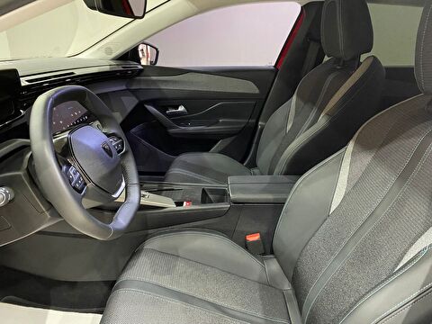 2025 Benzin Otomatik Peugeot 408 Kırmızı Gürel Tasarım Aksesuar Otomotiv San. Tic. Ltd. Şti.