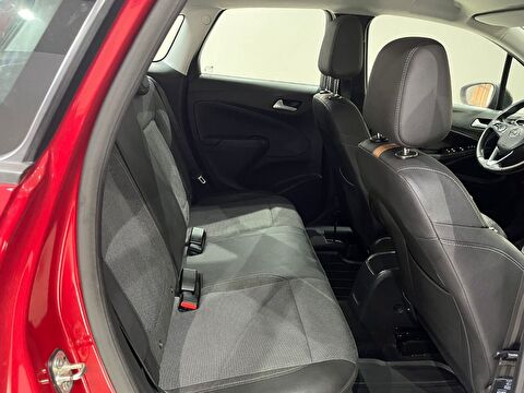 2021 Benzin Manuel Opel Crossland Kırmızı Gürel Tasarım Aksesuar Otomotiv San. Tic. Ltd. Şti.