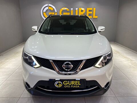 2015 Benzin Otomatik Nissan Qashqai Beyaz Gürel Tasarım Aksesuar Otomotiv San. Tic. Ltd. Şti.