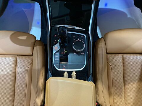 2022 Benzin Otomatik BMW 3 Serisi Mavi Gürel Tasarım Aksesuar Otomotiv San. Tic. Ltd. Şti.