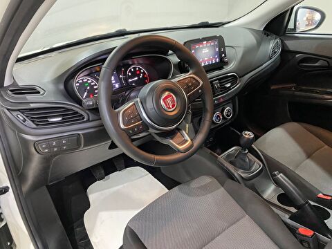 2024 Benzin Manuel Fiat Egea Beyaz Gürel Tasarım Aksesuar Otomotiv San. Tic. Ltd. Şti.