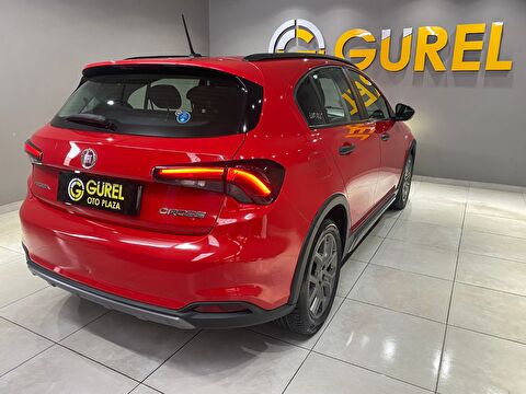 2022 Benzin Manuel Fiat Egea Kırmızı Gürel Tasarım Aksesuar Otomotiv San. Tic. Ltd. Şti.