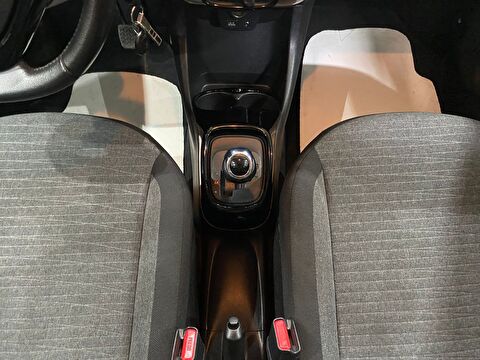 2015 Benzin Otomatik Citroen C1 Beyaz Gürel Tasarım Aksesuar Otomotiv San. Tic. Ltd. Şti.