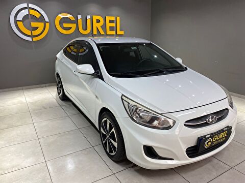2015 Dizel Otomatik Hyundai Accent Blue Beyaz Gürel Tasarım Aksesuar Otomotiv San. Tic. Ltd. Şti.