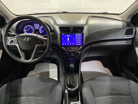 2015 Dizel Otomatik Hyundai Accent Blue Beyaz Gürel Tasarım Aksesuar Otomotiv San. Tic. Ltd. Şti.