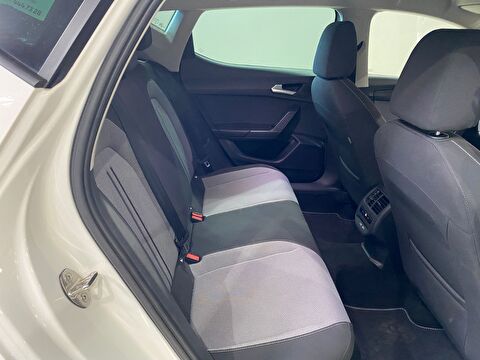 2024 MHEV Otomatik Seat Leon Beyaz Gürel Tasarım Aksesuar Otomotiv San. Tic. Ltd. Şti.