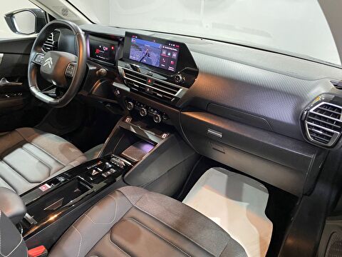 2024 Benzin Otomatik Citroen C4 X Siyah Gürel Tasarım Aksesuar Otomotiv San. Tic. Ltd. Şti.