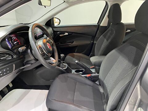 2023 Dizel Manuel Fiat Egea Gri Gürel Tasarım Aksesuar Otomotiv San. Tic. Ltd. Şti.