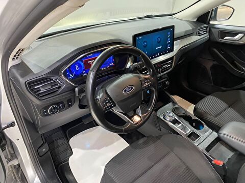2024 Dizel Otomatik Ford Focus Gümüş Gri Gürel Tasarım Aksesuar Otomotiv San. Tic. Ltd. Şti.
