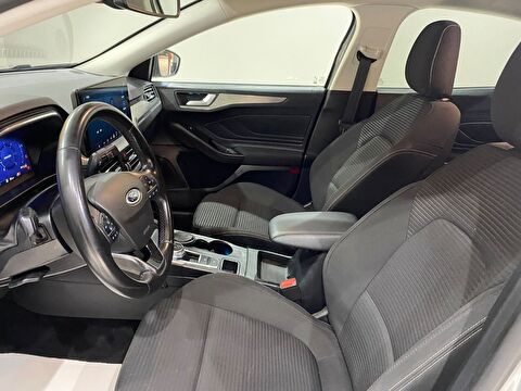 2024 Dizel Otomatik Ford Focus Gümüş Gri Gürel Tasarım Aksesuar Otomotiv San. Tic. Ltd. Şti.