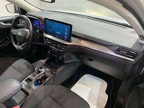 2024 Dizel Otomatik Ford Focus Gümüş Gri Gürel Tasarım Aksesuar Otomotiv San. Tic. Ltd. Şti.