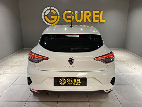 2023 Benzin Otomatik Renault Clio Beyaz Gürel Tasarım Aksesuar Otomotiv San. Tic. Ltd. Şti.