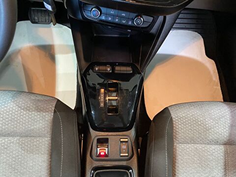 2025 Benzin Otomatik Opel Corsa Beyaz Gürel Tasarım Aksesuar Otomotiv San. Tic. Ltd. Şti.