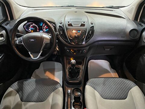 2022 Dizel Manuel Ford Tourneo Courier Beyaz Gürel Tasarım Aksesuar Otomotiv San. Tic. Ltd. Şti.
