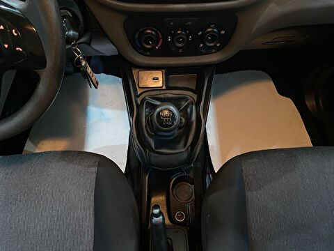 2022 Dizel Manuel Fiat Doblo Beyaz Gürel Tasarım Aksesuar Otomotiv San. Tic. Ltd. Şti.