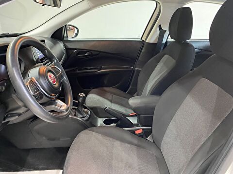 2023 Dizel Manuel Fiat Egea Beyaz Gürel Tasarım Aksesuar Otomotiv San. Tic. Ltd. Şti.