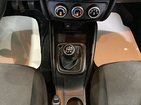 2023 Dizel Manuel Fiat Egea Beyaz Gürel Tasarım Aksesuar Otomotiv San. Tic. Ltd. Şti.