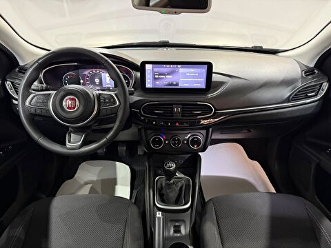 2023 Benzin Manuel Fiat Egea Gri Gürel Tasarım Aksesuar Otomotiv San. Tic. Ltd. Şti.