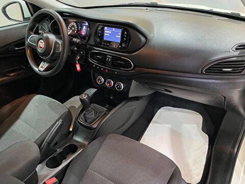 2023 Dizel Manuel Fiat Egea Beyaz Gürel Tasarım Aksesuar Otomotiv San. Tic. Ltd. Şti.